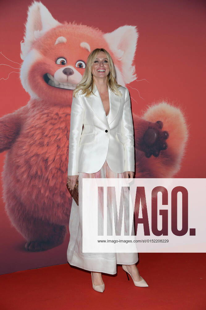 Serena Autieri attends at the red carpet of Disney movie Red at The Space Cinema Moderno. Rome Italy - ZUMAs197 20220225_zaa_s197_579
