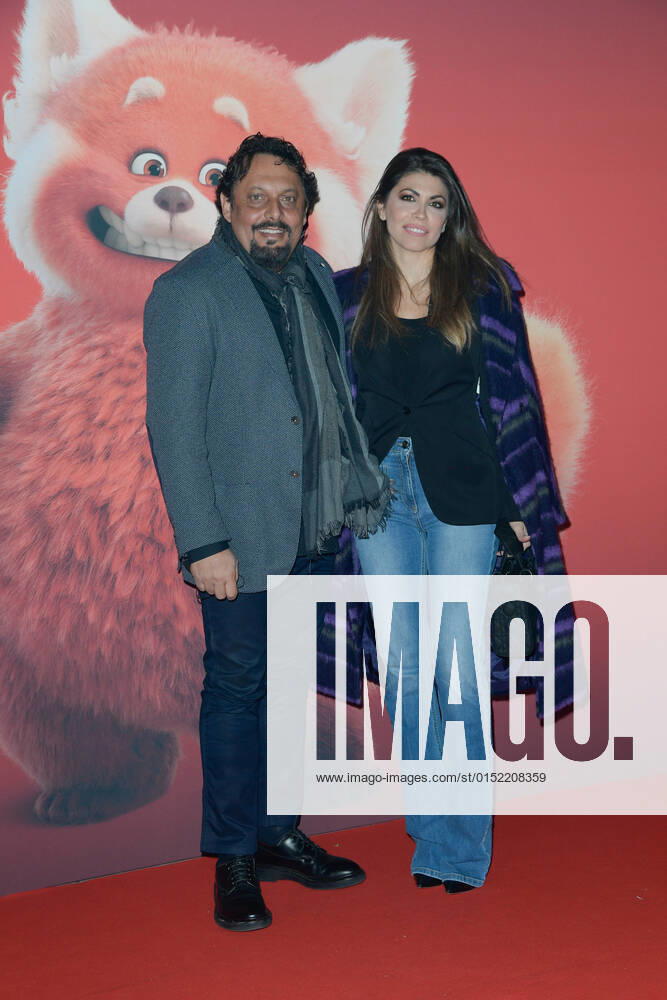 Enrico Brignano (L) and Flora Canto (R) attend at the red carpet of Disney movie Red at The Space Cinema Moderno. Rome Italy - ZUMAs197 20220225_zaa_s197_596