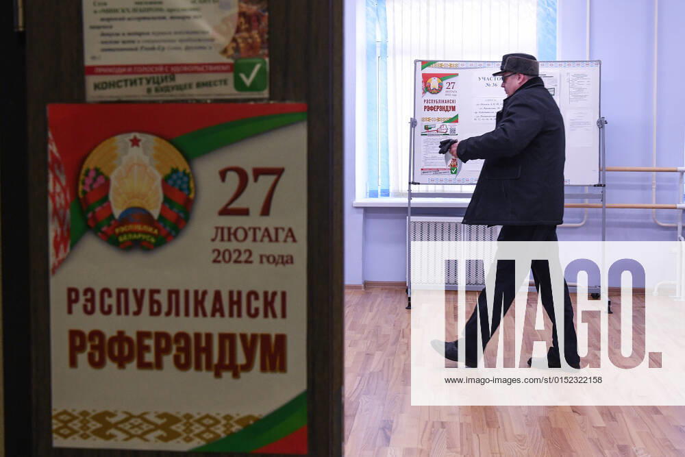 Belarus Constitutional Referendum 8127644 27.02.2022 A man casts his ballot during a voting in a referendum on amendments to the Belorussian constitution at a polling station in Minsk, Belarus. Alexandr Kryazhev Sputnik Minsk Belarus