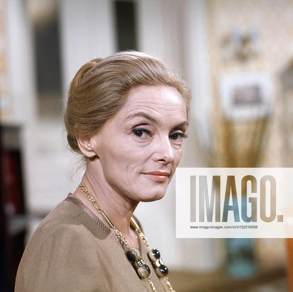 Tatort Tatort, Krimiserie, Deutschland Österreich seit 1971, Folge: Mord im Ministerium vom 13. Oktober 1974, Darsteller: Erni Mangold, Wien Wien Österreich