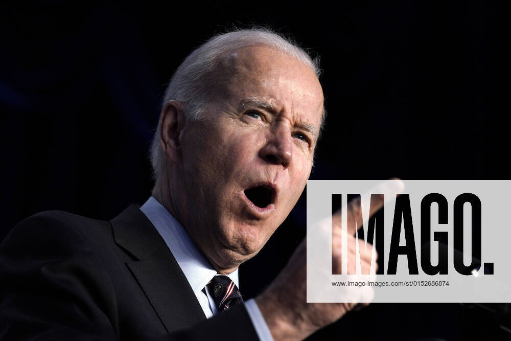 U.S. President Joe Biden delivers remarks to Democratic National Committee members at their Winter Meeting in Washington on Thursday, March 10, 2022. WAX20220310110 YurixGripas