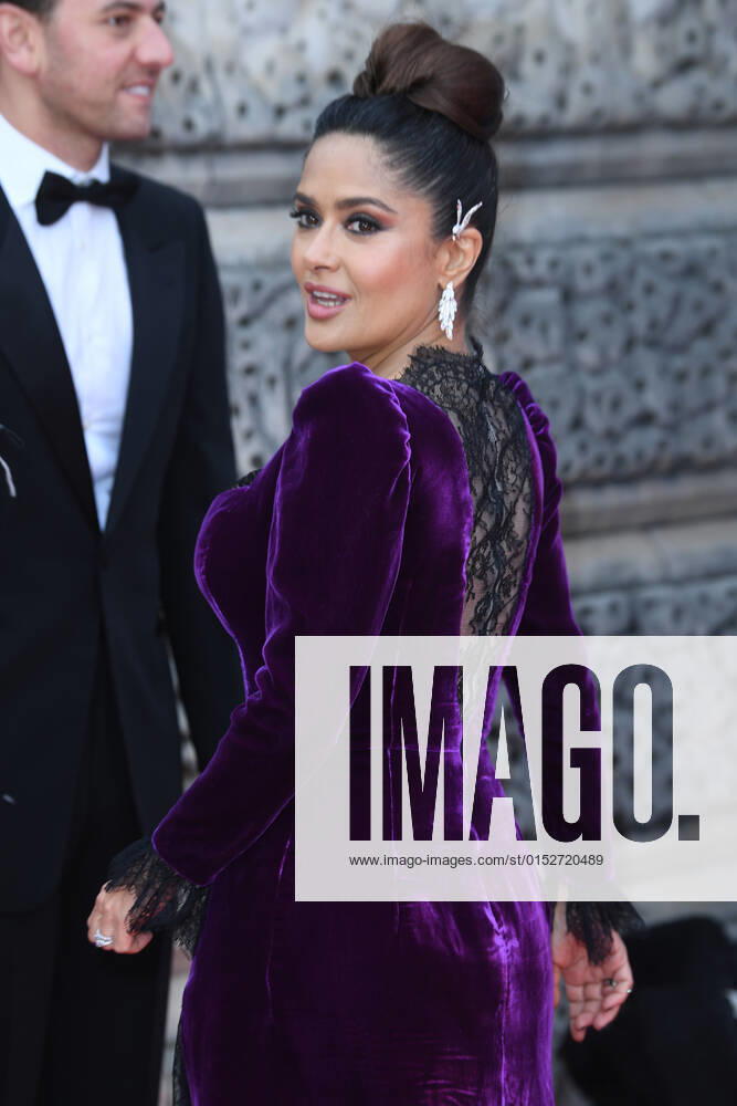 Salma Hayek attends the EE British Academy Film Awards 2022 at The Royal Albert Hall in London. MARCH 13th 2022 RHDx2281