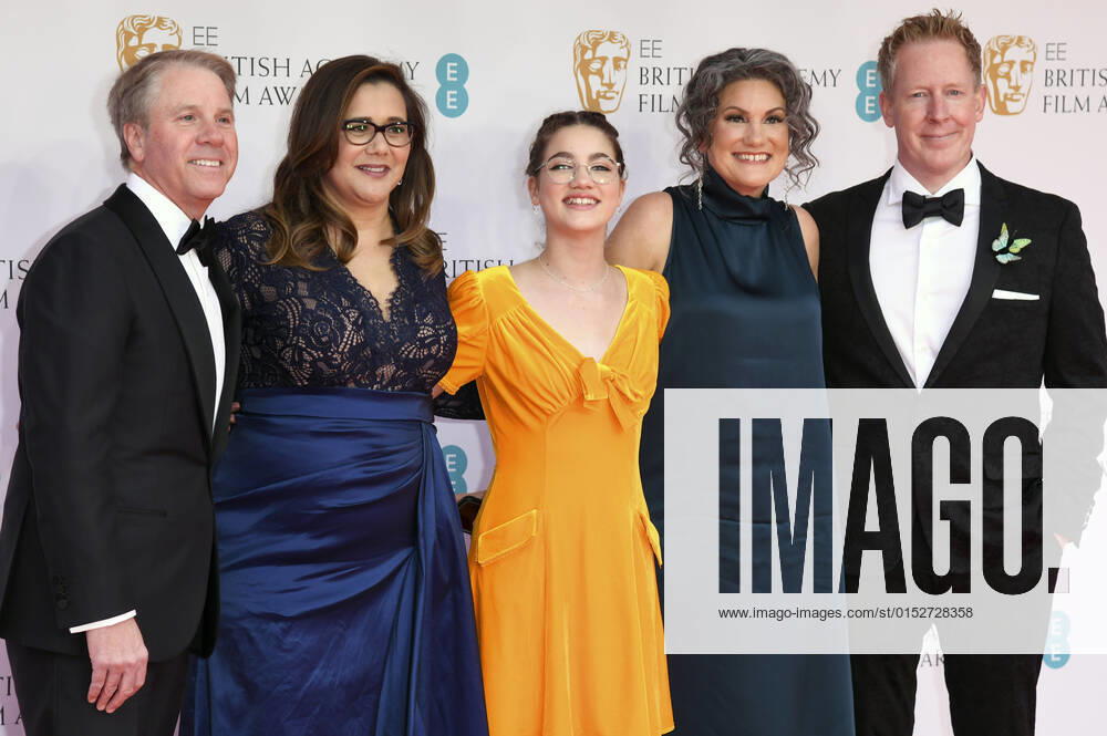 Clark Spencer, Yvet Merino, Jared Bush and guests at the BAFTA Film Awards 2022 75th British Academy Film Awards at the Royal Albert Hall London, 13 03 2022. Foto:xS.xFuturexImage