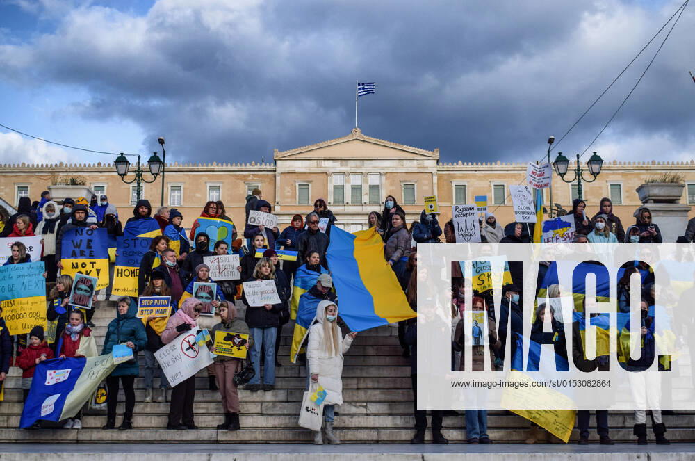 Ukrainian refugees in Greece protest against the Russian invasion of Ukraine Ukrainian refugees protest against the Russian invasion of Ukraine, holding Ukrainian flags, at central Syntagma square ahead of the Greek Parliament. Athens Greece