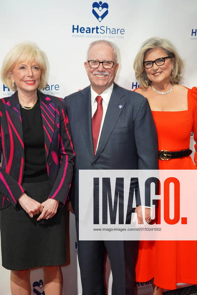 LESLEY STAHL, WILLIAM GUARINELLO, and CYNTHIA MCFADDEN attend the 2022 HeartShare Spring Gala,.The Ziegfeld Ballroom NYC.March 21, 2022. New York USA - ZUMAms4_ 20220321_zaf_ms4_004