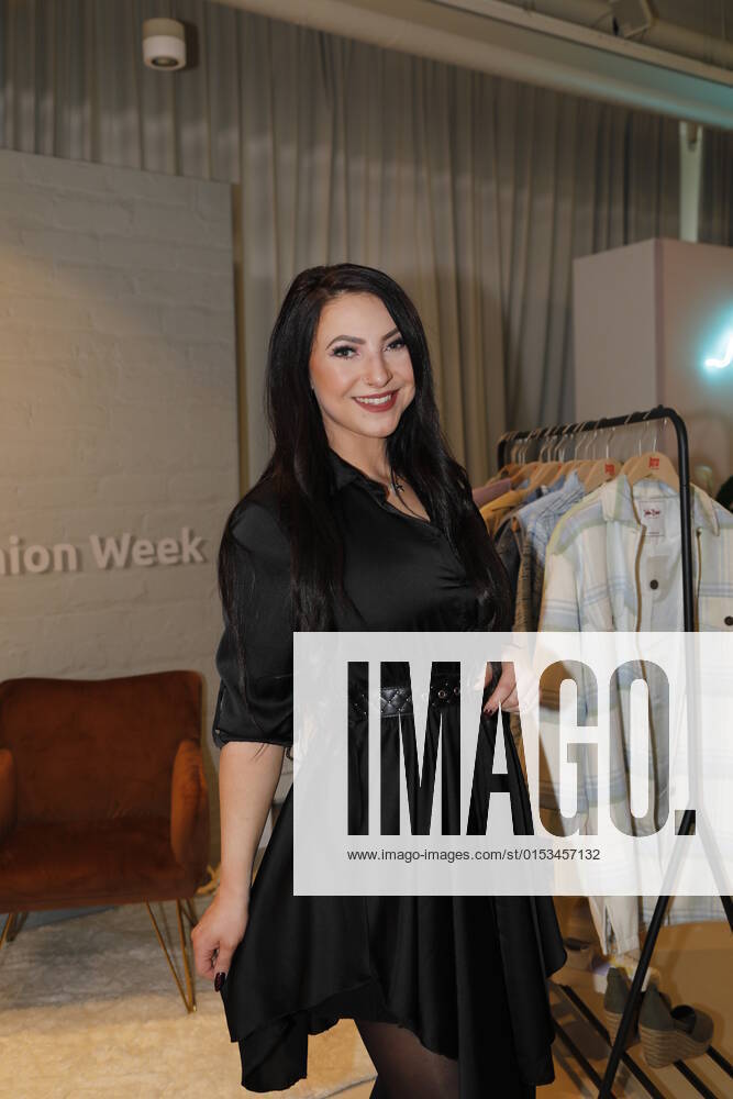 Roxanne Zinger aka roxytv at Mates Date Influencer Event during Mercedes Benz Fashion Week Berlin March 2022 at Berliner Freiheit Berlin,15 03 2022 xxxMatthiasWehnertxxx Mates Date Influencer Event during Mercedes Benz Fashion Week Berlin March 2022, Berlin Berlin Germany Berlin.