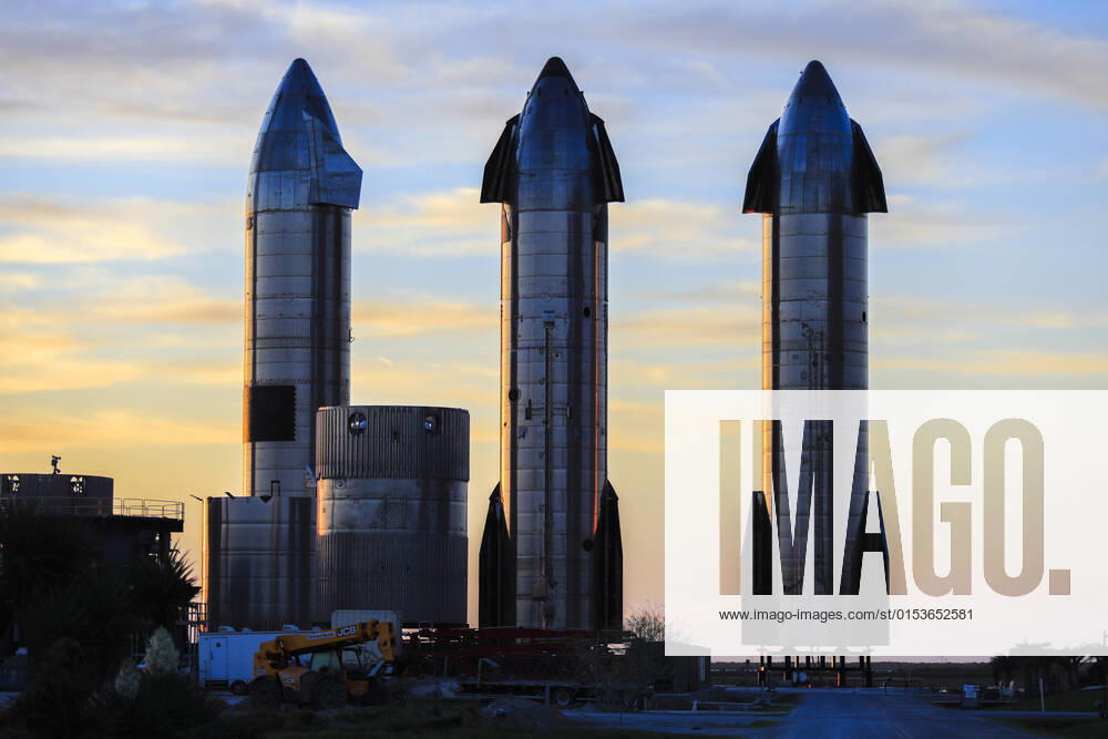 SpaceX Starship Plans Thwarted Again By FAA Review Delays SN16, S22, and SN15 stand at SpaceXs South Texas build site in Boca Chica, Texas, on March 26th, 2022. Brownsville, Texas United States