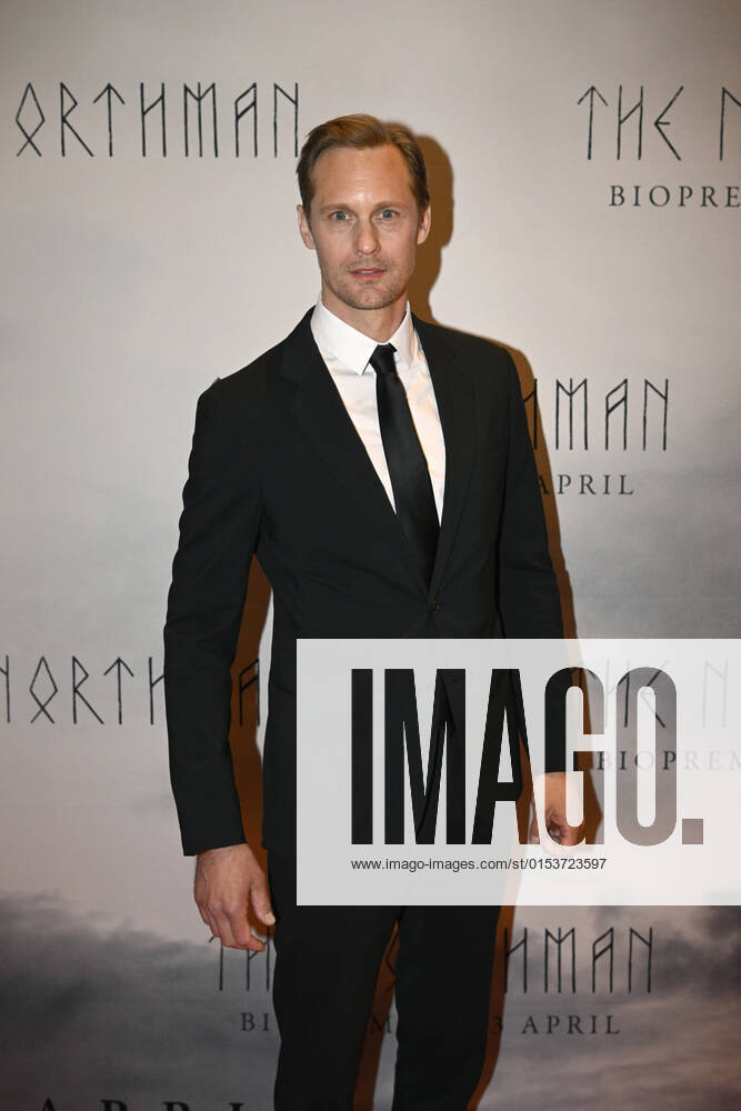 STOCKHOLM 20220328 Alexander Skarsgard arrives at the gala premiere of the film The Northmanin Stockholm, Sweden Mars 22, 2022 STOCKHOLM Sweden