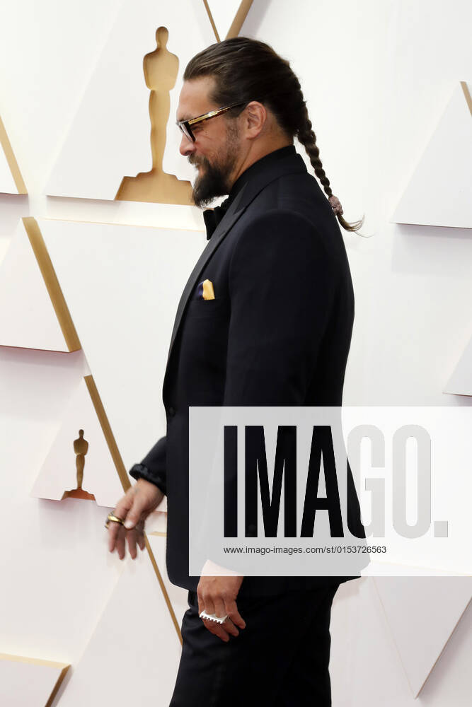 LOS ANGELES - MAR 27: Jason Momoa at the 94th Academy Awards at Dolby Theater on March 27, 2022 in Los Angeles, CA Los Angeles USA - ZUMAnc22 20220327_zaa_nc22_282