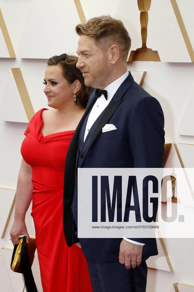LOS ANGELES - MAR 27: Lindsay Brunnock, Kenneth Branagh at the 94th Academy Awards at Dolby Theater on March 27, 2022 in Los Angeles, CA Los Angeles USA - ZUMAnc22 20220327_zaa_nc22_377