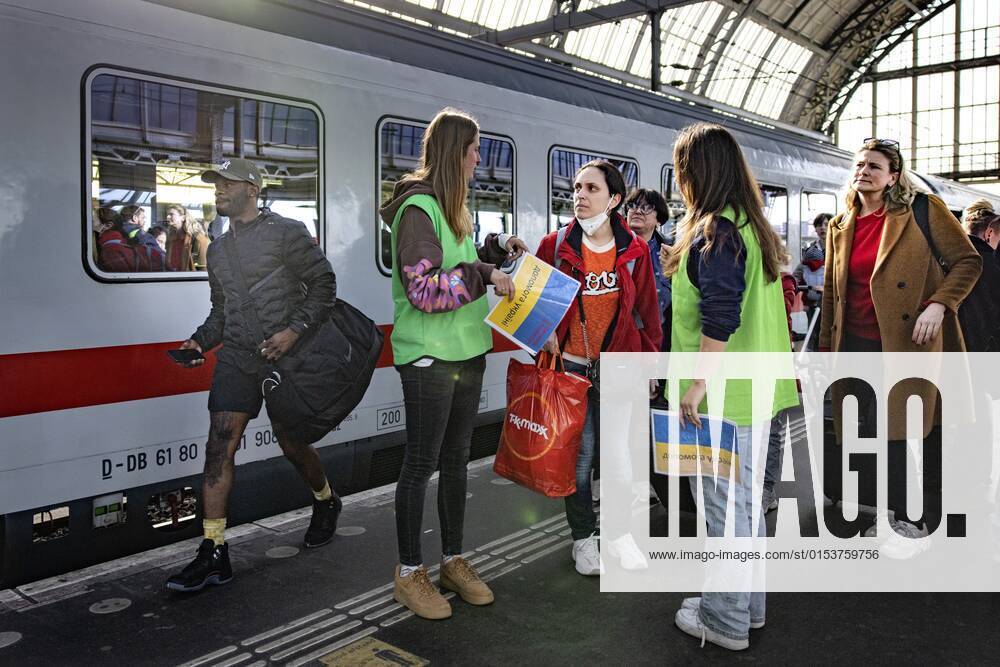 AMSTERDAM Ukrainian refugees after arrival by train from Berlin at Amsterdam Central Station where the first reception and registration of the refugees takes place ANP RAMON VAN FLYMEN