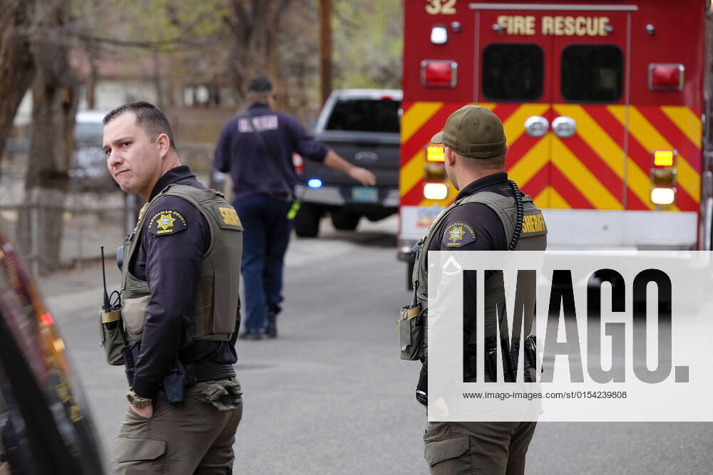 040122.Law enforcement agencies investigate a BCSO deputy involved shooting in the South Valley .Photographed on Friday April 1, 2022. JOURNAL. Albuquerque USA - ZUMAab1_ 20220401_zaf_ab1_001