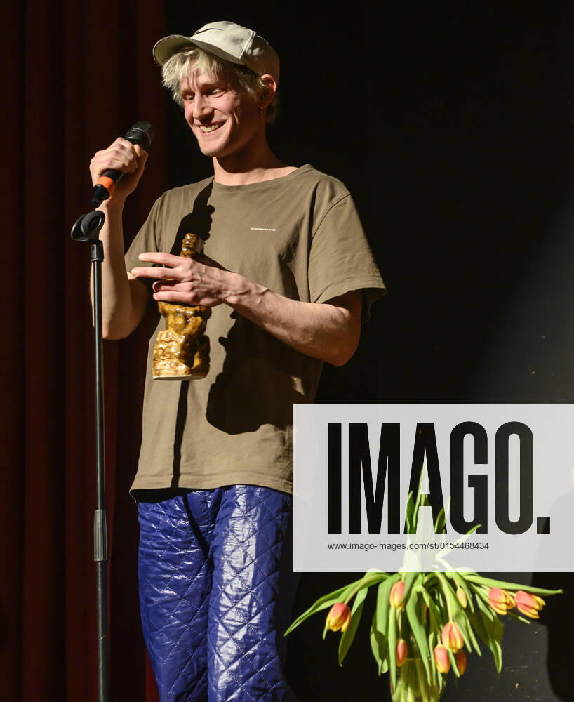 Asger Nordtorp Pedersen receives the prize as the Lyricist of the Year at the Steppe Wolf 2022 award ceremony at the Bremen Theater in Copenhagen on Sunday 3 April 2022 The Steppe Wolf is a prize which since February 2003 has been awarded by the Association of Danish Music Critics, Copenhagen