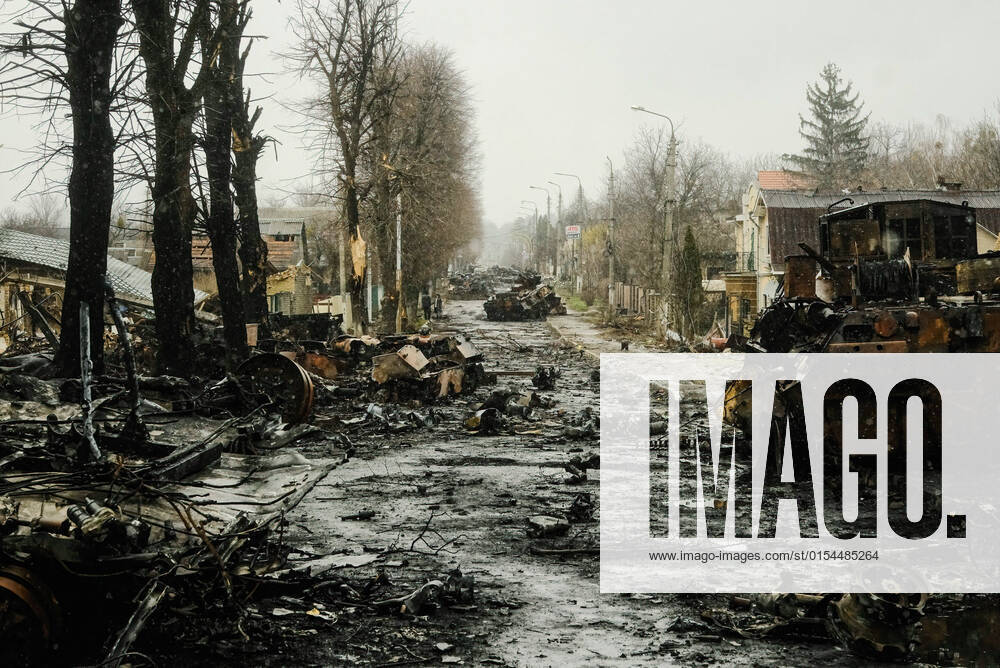 Chaos, devastation, and death in Bucha, a suburb of the capital city of Kyiv. As Russian troops withdraw from areas north of Ukraine s capital city of Kyiv Ukrainian officials call the heavy civilian casualties found dead in the city of Bucha a deliberate war crime, sparking International condemnation. Kyiv Ukraine - ZUMAs197 20220403_zaa_s197_194