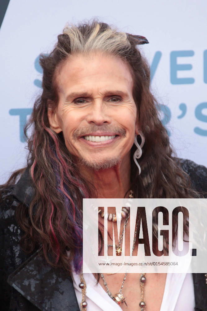 Steven Tyler attends the 4th Annual GRAMMY Awards Viewing Party to benefit Janie s Fund at Hollywood Palladium on April 3, 2022 in Los Angeles, California. Photo: CraSH imageSPACE MediaPunch