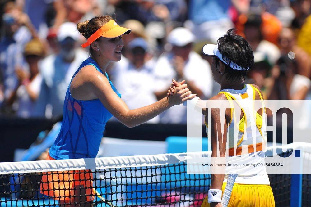 Belinda Bencic (SUI) Kimiko Date Krumm (JPN) TENNIS : Open d Australie - Melbourne - 13 01 2014 TennisMagazine Panoramlc