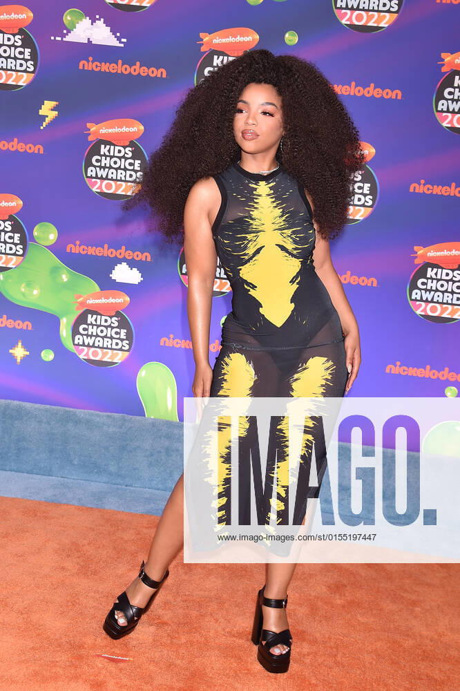 SANTA MONICA, CA - APRIL 9: Chloe Bailey at the 2022 Nickelodeon Kids Choice Awards at the Barker Hangar in Santa Monica, California on April 9, 2022.