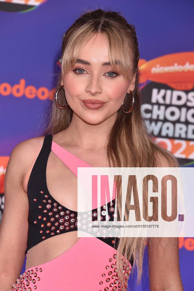 SANTA MONICA, CA - APRIL 9: Sabrina Carpenter at the 2022 Nickelodeon Kids Choice Awards at the Barker Hangar in Santa Monica, California on April 9, 2022.
