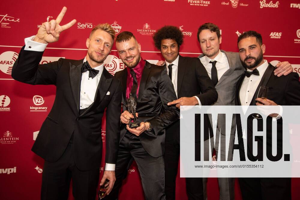 2022 04 11 19 18 51 LEUSDEN The Haarlem band Chef Special wins an Edison for a video clip during the presentation of the Edison Pop prizes 2022 ANP KIPPA PAUL BERGEN netherlands out belgium out