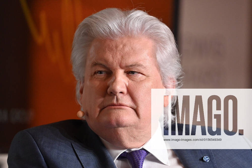 Prof Sigmund GOTTLIEB publisher THE EUROPEAN , single picture, cut single motive, portrait, portrait, Ludwig Erhard summit 2022 on property Kaltenbrunn at the Tegernsee on 21 04 2022