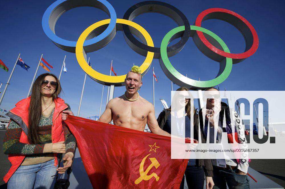 Feb. 7, 2014 - Sochi, Russia - Fans and athletes celebrate together at the opening ceremonies at the 2014 Winter Olympics in Sochi. Opening Ceremony - Sochi 2014 - ZUMAony