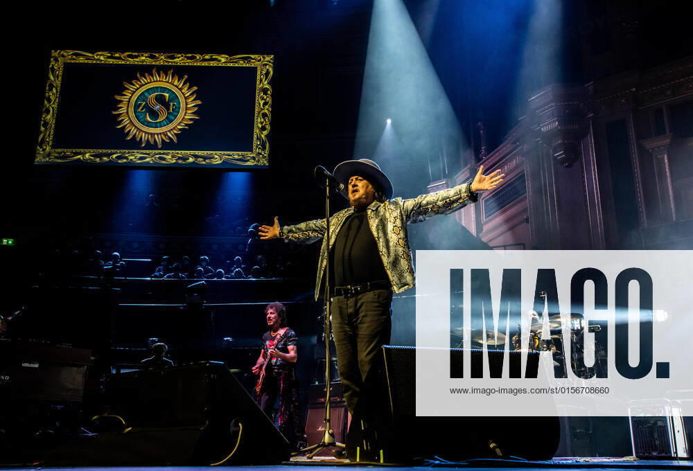 Italian blues singer and songwriter Zucchero smiles as he starts to perform for the second consecutive day and the sixth time at London Royal Albert Hall. .Zucchero recorded his first album in 1983 and achieved international success through his many collaborations with the likes of Luciano Pavarotti, John Lee Hooker, Miles Davis, B.B. King, Tom Jones and Sheryl Crow..April 2022 s live shows were rescheduled due to 2020 Covid-19 pandemic. London United Kingdom - ZUMAm203 20220422_zip_m203_008