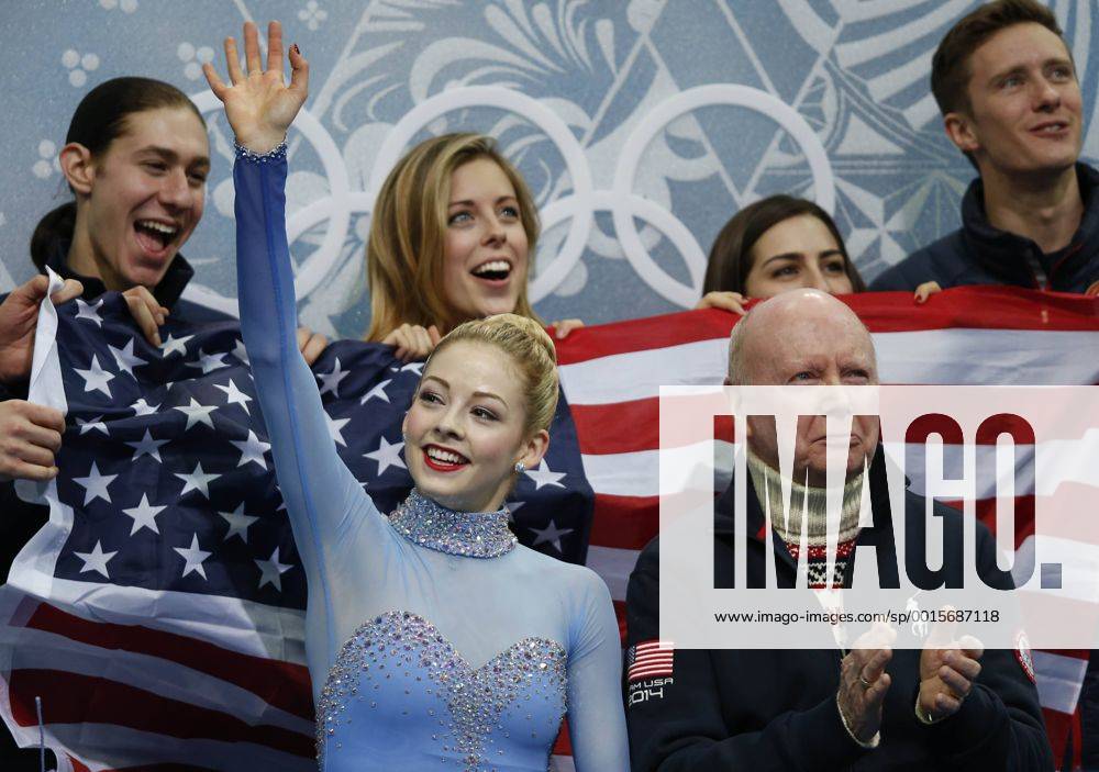 (140209) -- SOCHI, Feb. 9, 2014 (Xinhua) -- Gracie Gold of the United States waves to the spectators after her performance during free program ladies of figure skating team event at the Sochi 2014 Winter Olympic Games in Sochi, Russia, Feb. 9, 2014. (Xinhua Wang Lili) (SP)OLY-RUSSIA-SOCHI-FIGURE SKATING-TEAM FREE PROGRAM LADIES