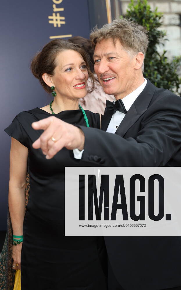 Romy Gala 2022 Vienna, 23 04 2022 Tobias MORETTI with wife Julia