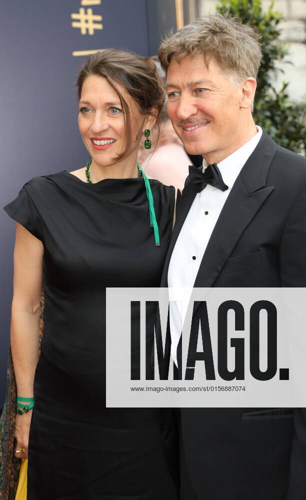 Romy Gala 2022 Vienna, 23 04 2022 Tobias MORETTI with wife Julia