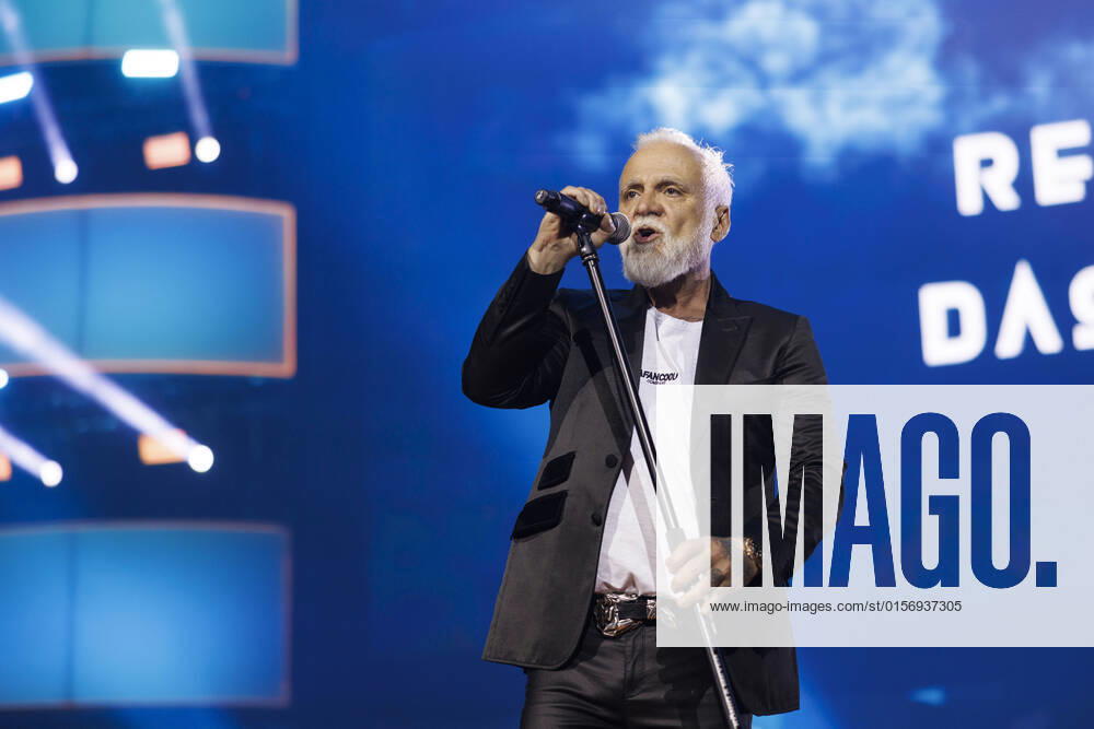 Singer Nino de Angelo at the big Schlagerfest XXL in the Lanxess Arena Cologne, 23 04 2022 NRW Germany