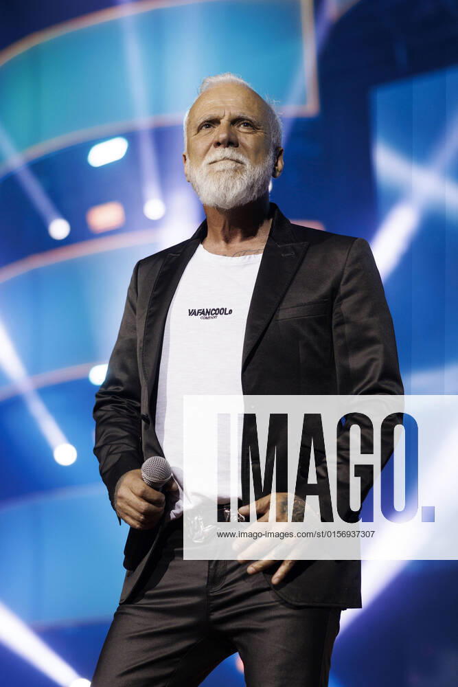 Singer Nino de Angelo at the big Schlagerfest XXL in the Lanxess Arena Cologne, 23 04 2022 NRW Germany