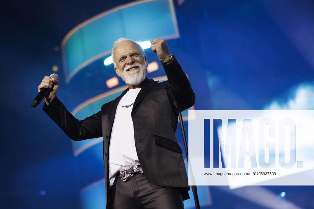 Singer Nino de Angelo at the big Schlagerfest XXL in the Lanxess Arena Cologne, 23 04 2022 NRW Germany