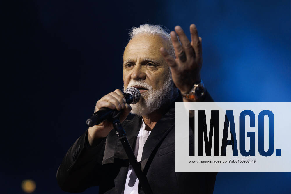 Singer Nino de Angelo at the big Schlagerfest XXL in the Lanxess Arena Cologne, 23 04 2022 NRW Germany