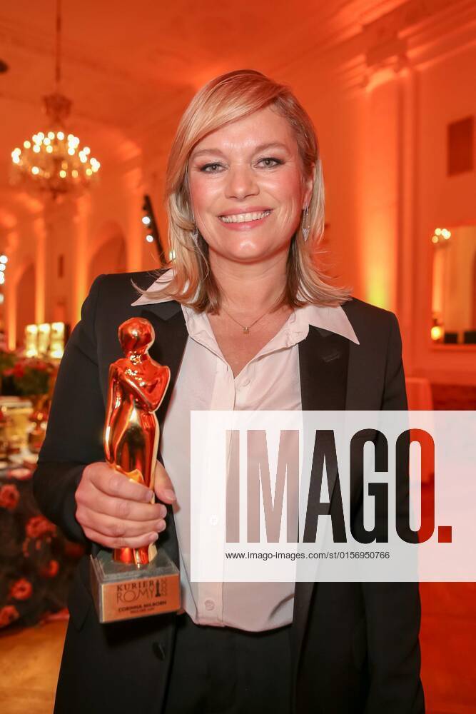 Vienna Hofburg, ROMY Film u TV Prize, Gala award ceremony of the television prize of ORF u KURIER in the picture Corinna Milborn, with d Award, ROMY Film u TV Prize