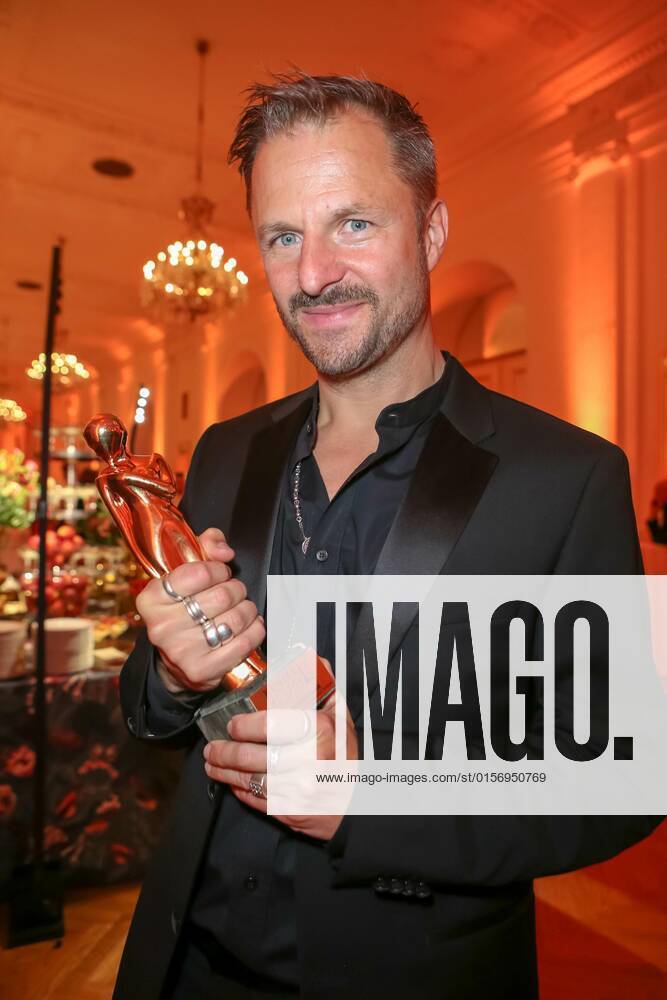 Wiener Hofburg, ROMY Film u TV Preis, Gala award ceremony of the television prize of ORF u KURIER in the picture Philipp Hochmair, with d Award, ROMY Film u TV Preis