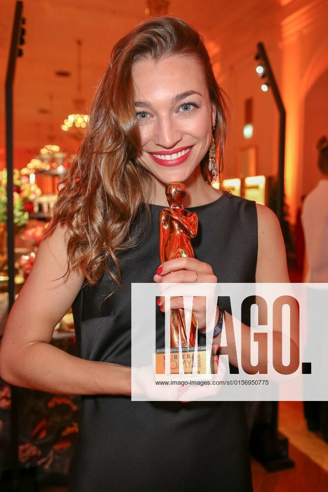 Vienna Hofburg, ROMY Film u TV Award, Gala award ceremony of the television award of ORF u KURIER in the picture Antonia Moretti, with d Award, ROMY Film u TV Award