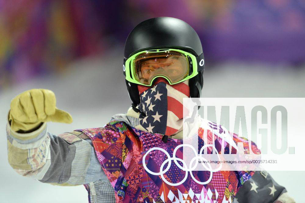 Shaun WHITE, USA, enttäuscht, enttäuscht, Enttäuschung, Enttaeuschung Snowboard Halfpipe Finale der Maenner am 11.02.2014.Rosa Khutor Extreme Park. XXII. Olympische Winterspiele 2014, vom 07.02. - 23.02.2014 in Sotschi Russland.