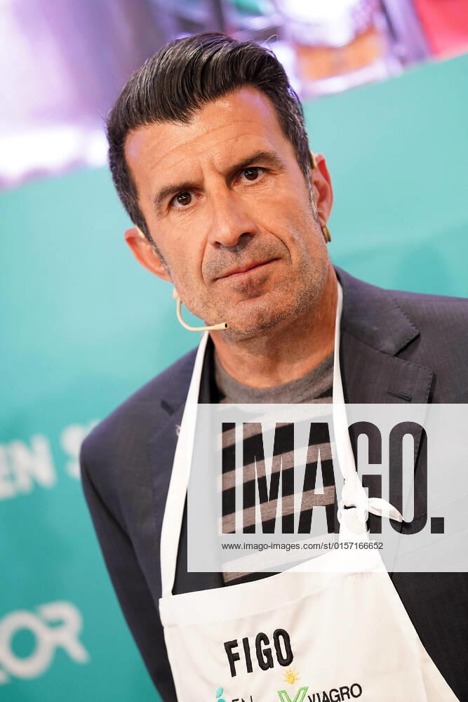 Portuguese football legend Luis Figo performs a show-cooking by Epigen Healthy Bite during the Salon Gourmets 2022. April 26, 2022. (2022042671)