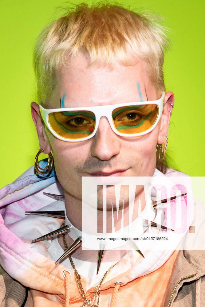 International Woolmark Prize 2022 London, UK. Matty Bovan at the Photocall at the International Woolmark Prize 2022 FINAL in London on 26th April 2022. LMK405-S260422LSAN-001