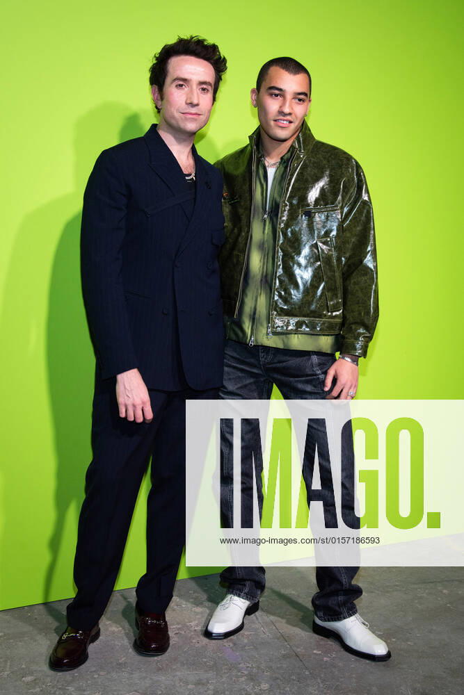 International Woolmark Prize 2022 London, UK. Nick Grimshaw and Meshach Henry at the Photocall at the International Woolmark Prize 2022 FINAL in London on 26th April 2022. LMK405-S260422LSAN-001