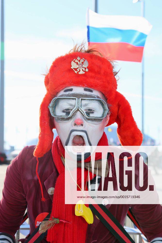 Russian fan, FEBRUARY 12, 2014 - : Sochi 2014 Olympic Winter Games at Olympic Park in Sochi, Russia. ( qdwa030747)