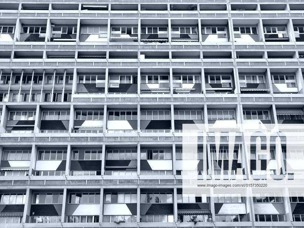 IMAGO Creative: Architektur in Berlin The Le Corbusier Haus in Berlin, Germany - high dynamic range HDR - black and white , 1418754.jpg, corbusierhaus, berlin, le, corbusier, haus, germany, deutschland, town, architecture, modern, contemporary, landmark, monument, europe, german, building, construction, design, rationalism, unite, habitation, hdr, high, dynamic, range, constrast, black, white,