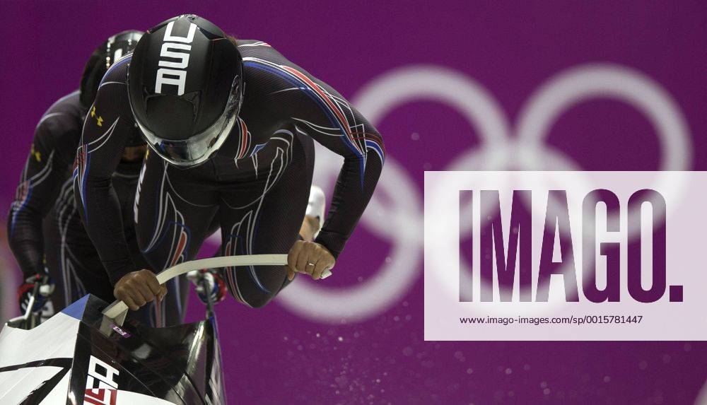 (140219) -- SOCHI, Feb. 19, 2014 (Xinhua) -- Elana Meyers and Lauryn Williams of the United States compete during the women s bobsleigh competition at the 2014 Sochi Winter Olympic Games in Sochi, Russia, Feb. 19, 2014. Elana Meyers and Lauryn Williams won the silver medal of the event. (Xinhua Fei Maohua) (SP)OLY-RUSSIA-SOCHI-WOMEN S BOBSLEIGH