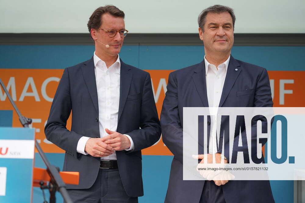Wahlkampfveranstaltung des CDU-Kreisverbandes auf dem Marktplatz in Olpe (Sauerland NRW) mit prominenten Rednern. Olpe Marktplatz NRW Nordrhein-Westfalen Germany