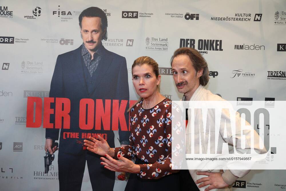 Gartenbaukino, DER ONKEL THE HAWK Premiere , Michael Ostrowski Helmut Köppings new film event in the picture Anke Engelke, Michael Ostrowski, DER ONKEL THE HAWK Premiere