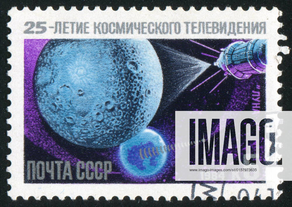 RUSSIA - CIRCA 1984: stamp printed by Russia, shows Television from Space, 25th Anniv., Luna 3, circa 1984 , 2353711.jpg, 1984, Earth, Luna, Russia, Seal, Soviet, aged, ancient, antenna, antique, communication, continent, crater, device, envelope, high-tech, historic, letter, mail, message, moon, old, philately, planet, postage, postcard, postmark, ray, retro, russian, satellite, space, stamp, star, surface, television, transfer, transmission, ussr, vintage,