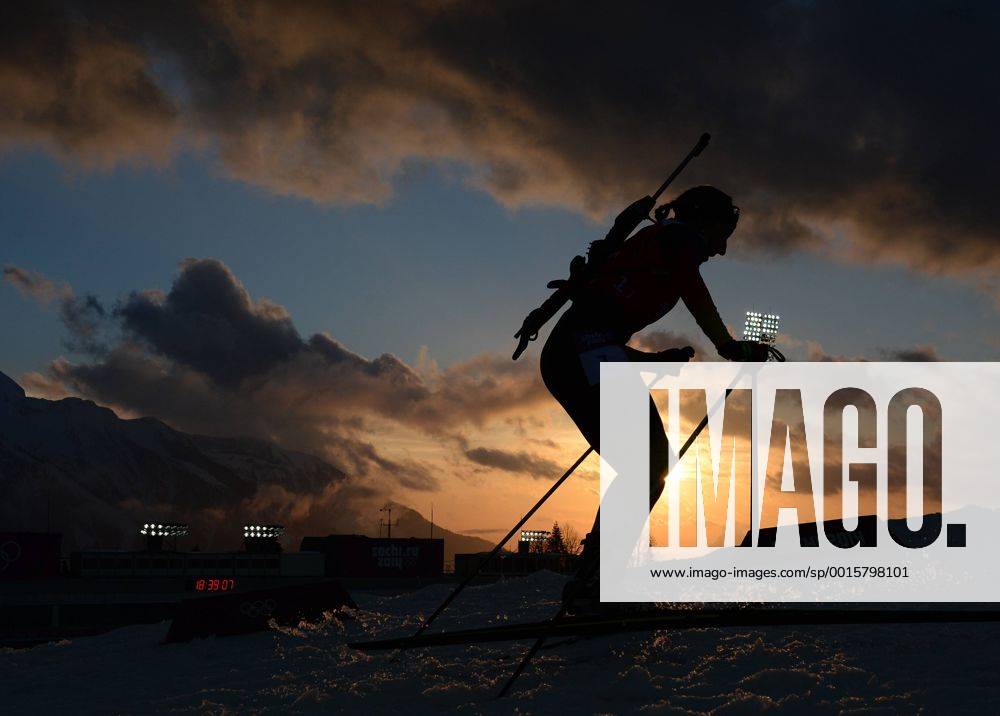 Germany s Franziska Preuss competes during the women s biathlon 4x6km relay at the 2014 Sochi Winter Olympic Games in Sochi, Russia, Feb. 21, 2014. (Xinhua Li Gang) (SP)OLY-RUSSIA-SOCHI-BIATHLON-WOMEN S 4X6 KM RELAY