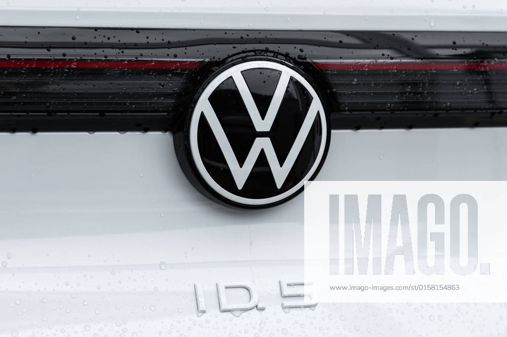 An ID 5 stands in front of a car dealership Villingen Schwenningen Baden Württemberg Germany
