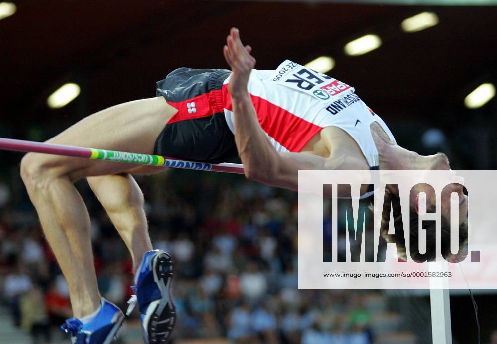 Roman Fricke (Deutschland) überquert die Latte Leichtathletik Herren Europapokal 2005 Europacup, Meeting, Sportfest, Vdig Einzelbild Florenz