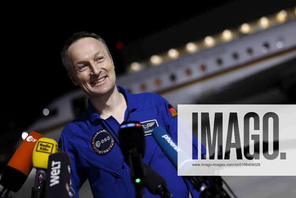 German astronaut Matthias Maurer returns to Germany after his mission on the International Space Station ISS The astronaut of the European Space Agency ESA was the twelfth German in the cosmos Early Saturday morning, his plane landed in the military section of Cologne Bonn Airport Cologne, 07 05 2022 NRW Germany